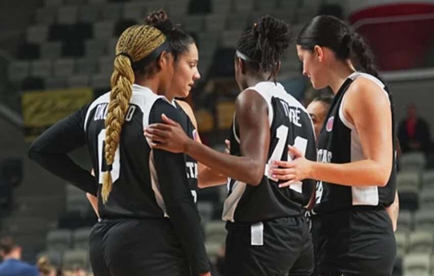 Beşiktaş BOA'nın konuğu Athinaikos Qualco