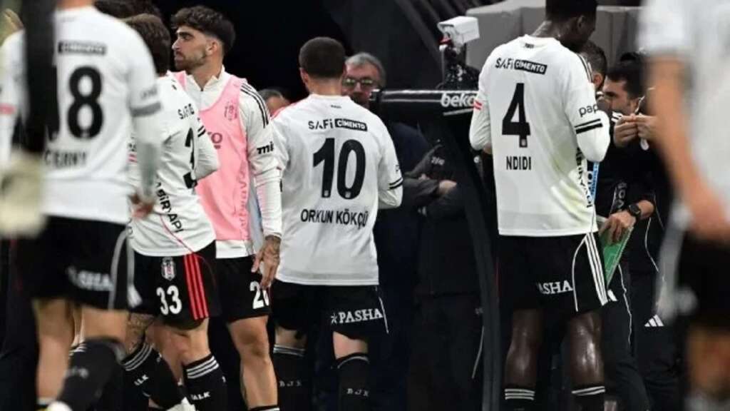 Orkun Kökçü'den ikinci kırmızı kart!