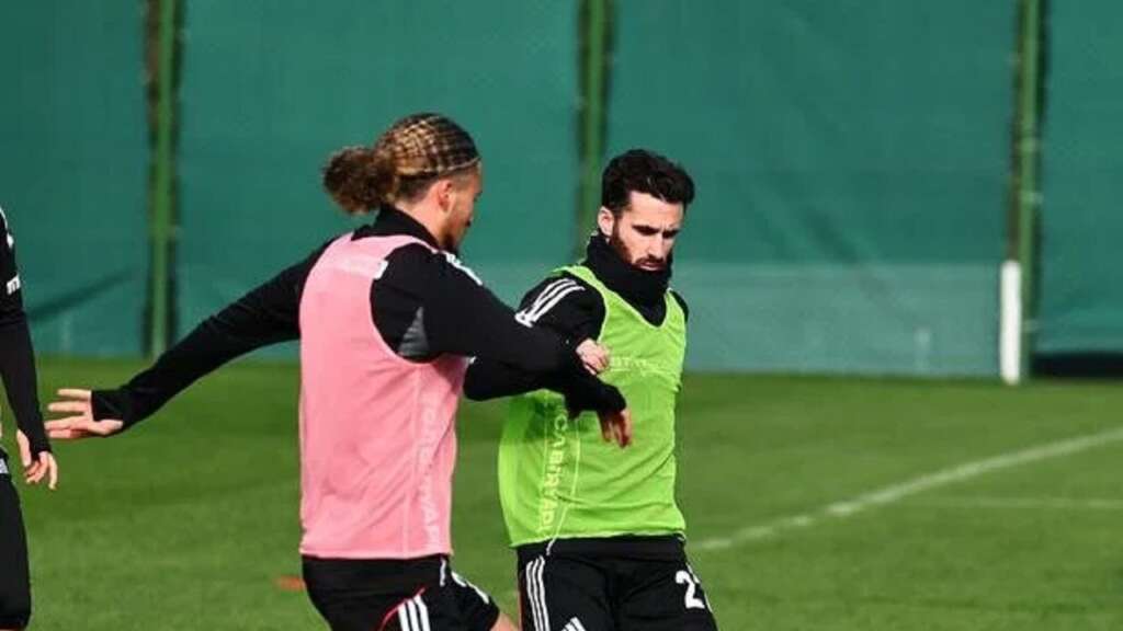 Rafa Silva antrenmana çıktı